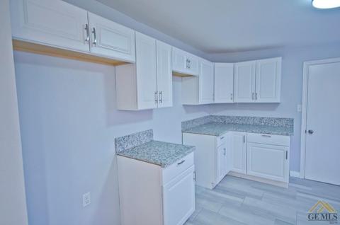 1908 Harper Ave, Bakersfield, CA 93307 photo 14