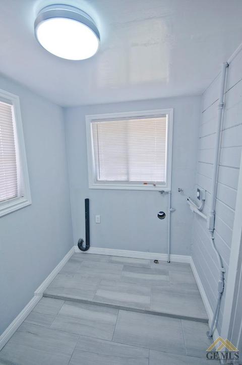 1908 Harper Ave, Bakersfield, CA 93307 photo 20