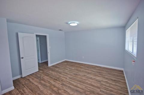 1908 Harper Ave, Bakersfield, CA 93307 photo 4