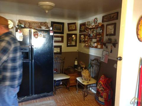 301 Taylor St, Taft, CA 93268 photo 10