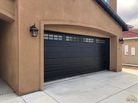 4105 Panorama Dr, Bakersfield, CA 93306 photo 2