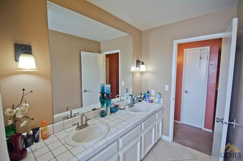 2113 S A St, Arvin, CA 93203 photo 18