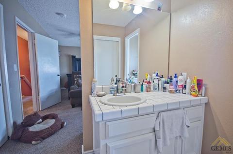 2113 S A St, Arvin, CA 93203 photo 13