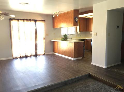 608 Sunset Ln, Taft, CA 93268 photo 9
