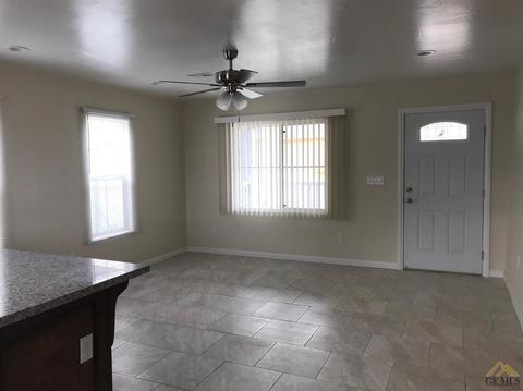 302 Tyler St, Taft, CA 93268 photo 8