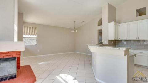 3703 Bathurst Ave, Bakersfield, CA 93313 photo 10