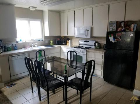 1121 Cherry Ln, Tehachapi, CA 93561 photo 3