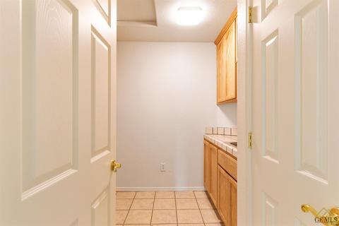22260 Briarwood St, Tehachapi, CA 93561 photo 12