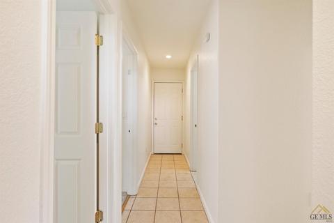 22260 Briarwood St, Tehachapi, CA 93561 photo 14