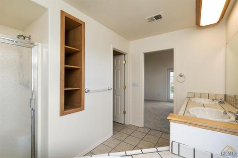 22260 Briarwood St, Tehachapi, CA 93561 photo 24