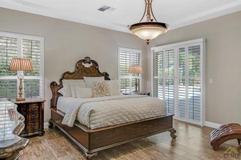 8708 Oak Hills Ave, Bakersfield, CA 93312 photo 23