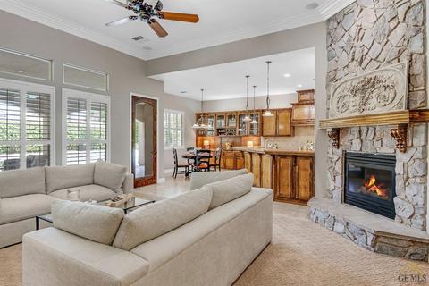 8708 Oak Hills Ave, Bakersfield, CA 93312 photo 4