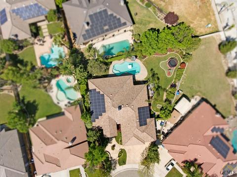 8708 Oak Hills Ave, Bakersfield, CA 93312 photo 3
