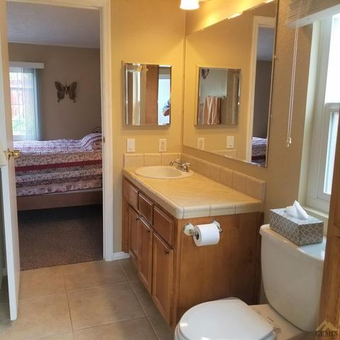 2012 Breezeway Dr, Bakersfield, CA 93306 photo 23