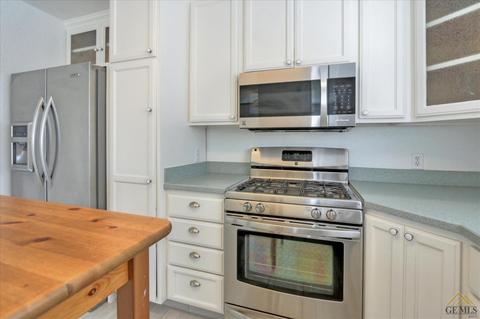 1141 Cherry Ln, Tehachapi, CA 93561 photo 9