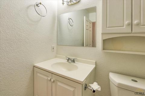 1141 Cherry Ln, Tehachapi, CA 93561 photo 12