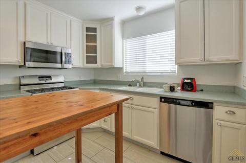 1141 Cherry Ln, Tehachapi, CA 93561 photo 8