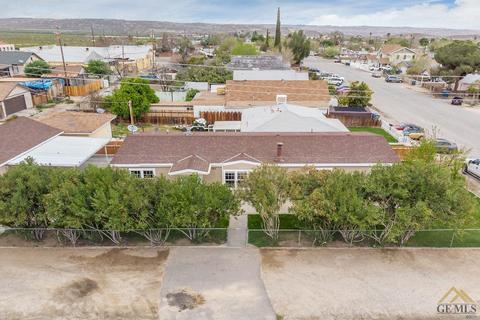 301 Buchanan St, Taft, CA 93268 photo 3