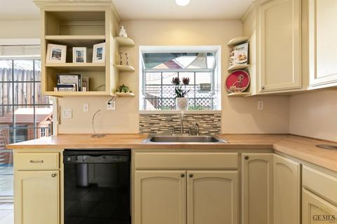 19904 Mesa Dr, Tehachapi, CA 93561 photo 15