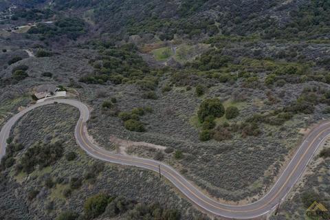 25181 Paramount, Tehachapi, CA 93561 photo 1