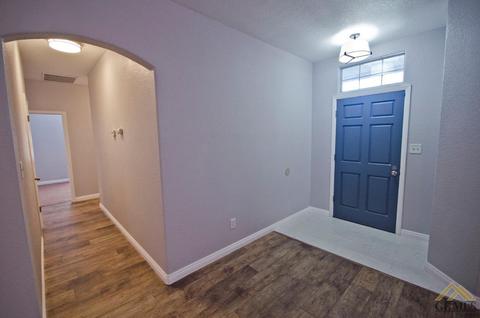 3714 Killarney Ct, Bakersfield, CA 93311 photo 4