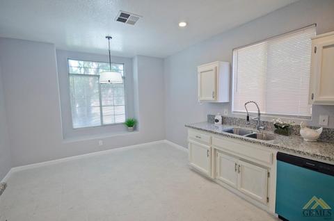 3714 Killarney Ct, Bakersfield, CA 93311 photo 8