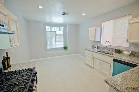 3714 Killarney Ct, Bakersfield, CA 93311 photo 13