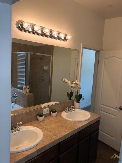 9129 Jacob St, Bakersfield, CA 93313 photo 11