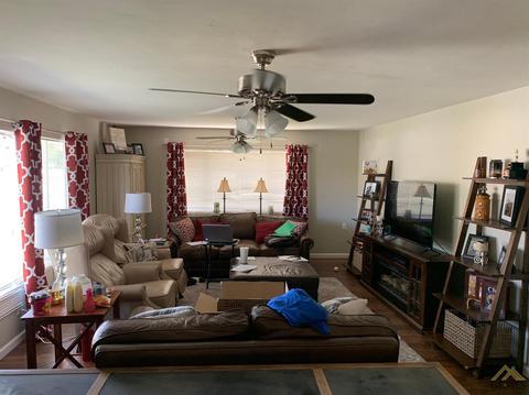 405 Maple St, Shafter, CA 93263 photo 5
