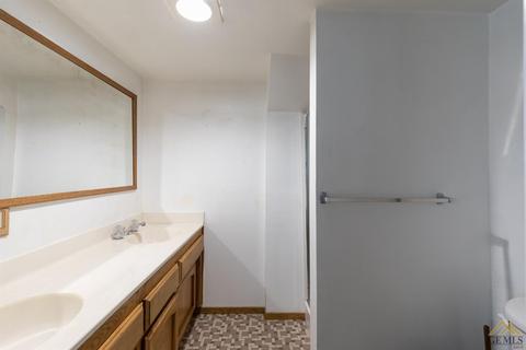 20108 Clubview Dr, Tehachapi, CA 93561 photo 21