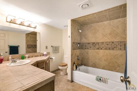 20108 Clubview Dr, Tehachapi, CA 93561 photo 20