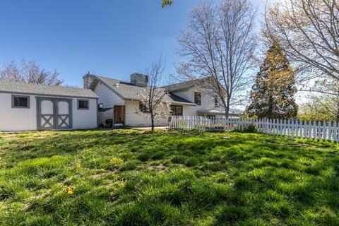 20108 Clubview Dr, Tehachapi, CA 93561 photo 4