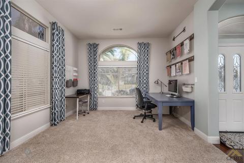 15937 Screaming Eagle Ave, Bakersfield, CA 93314 photo 6