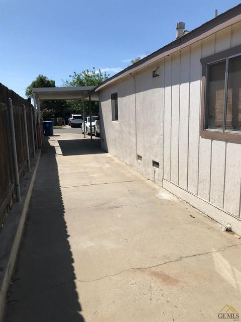 323 Easter St, Bakersfield, CA 93307 photo 22