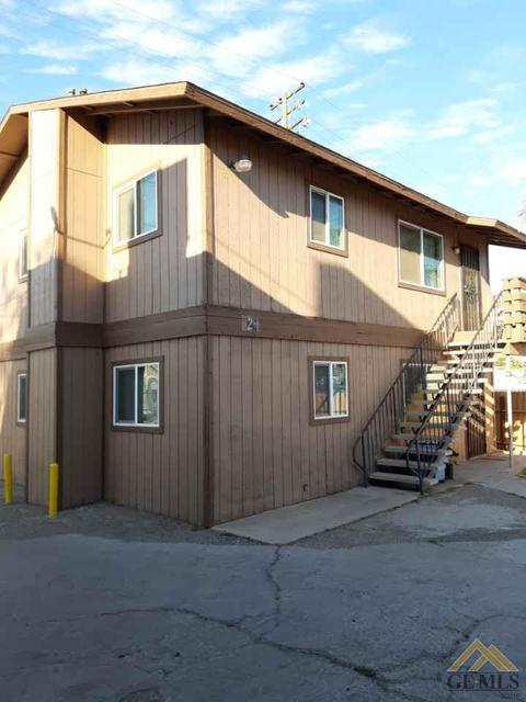 816 E 19th St, Bakersfield, CA 93305 photo 9