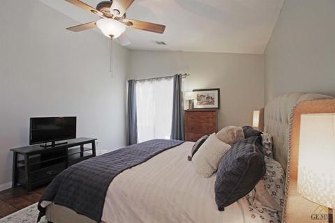 515 Flathead River Ct, Bakersfield, CA 93312 photo 16