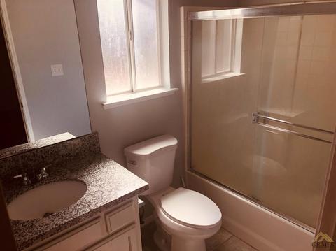 2160 Piazza St, Delano, CA 93215 photo 10