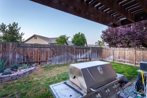 3911 Rockcreek Ct, Bakersfield, CA 93311 photo 26