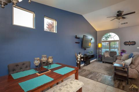 3911 Rockcreek Ct, Bakersfield, CA 93311 photo 8