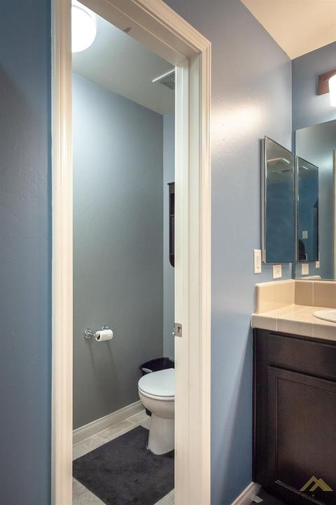3911 Rockcreek Ct, Bakersfield, CA 93311 photo 19