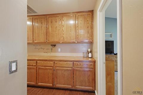 109 Brandon Ave, Taft, CA 93268 photo 8