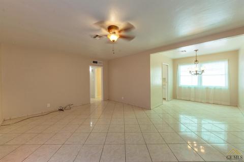 101 Franklin Ave, Taft, CA 93268 photo 7