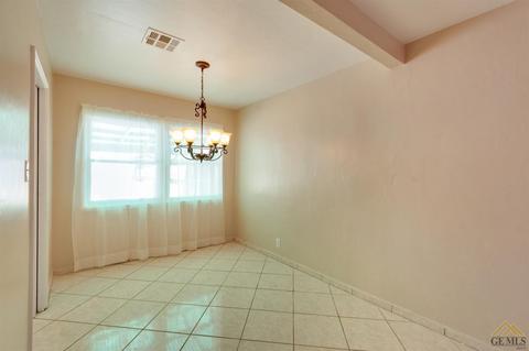 101 Franklin Ave, Taft, CA 93268 photo 8