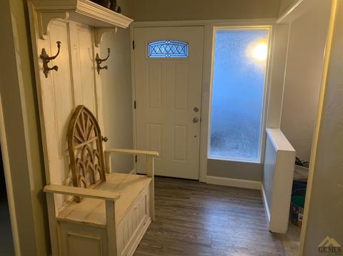 306 E Lucard St, Taft, CA 93268 photo 5