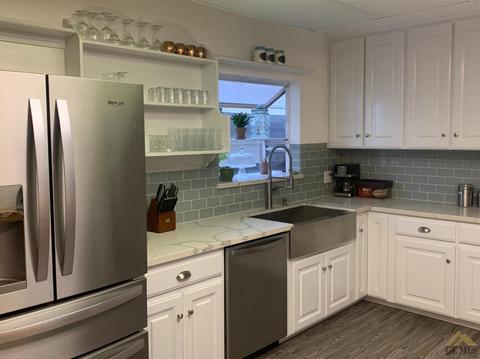 306 E Lucard St, Taft, CA 93268 photo 17