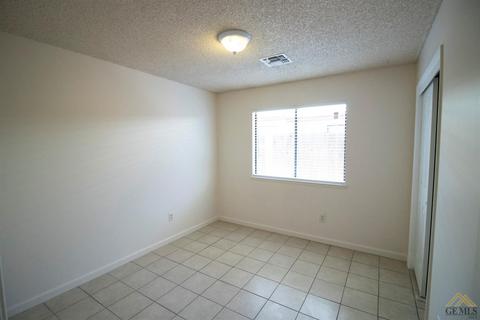 4112 Thatch Ave, Bakersfield, CA 93313 photo 8