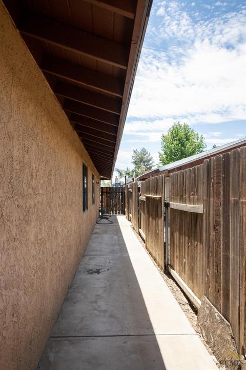 4112 Thatch Ave, Bakersfield, CA 93313 photo 7
