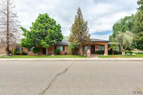 545 Willow St, Shafter, CA 93263 photo 1