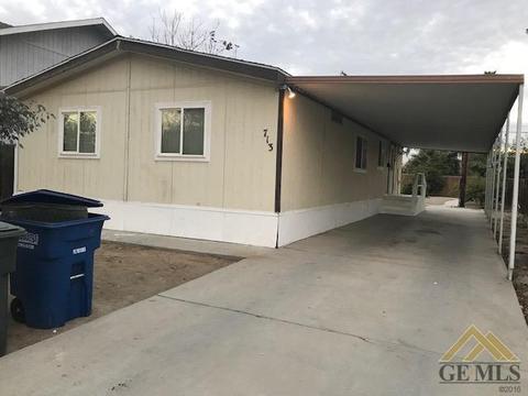 713 Pierce St, Taft, CA 93268 photo 1