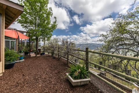 24600 Paramount Dr, Tehachapi, CA 93561 photo 8